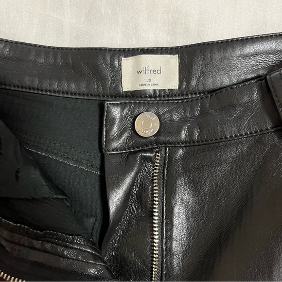 Aritzia- Wilfred free Melina pant regular length - Picture 4 of 5